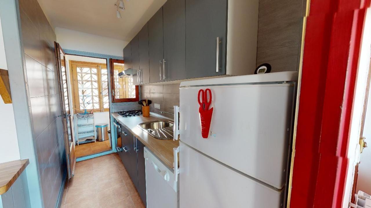 Rhodas 38 โรเซส ภายนอก รูปภาพ